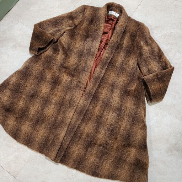 VTG Christian Dior Womens Size 8 USA Made Long Fur Coat Jacket Mink? W Pockets - Picture 2 of 16